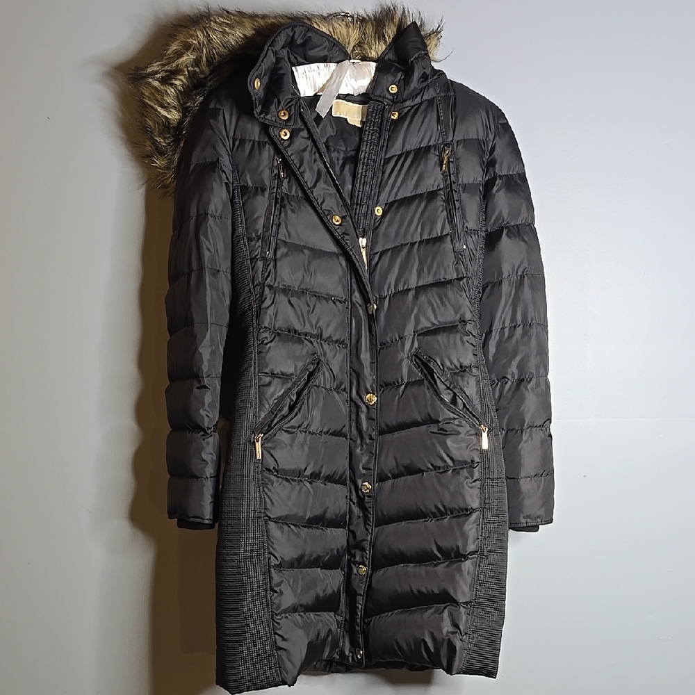 Michael Kors Women's Black Puffer Coat with Faux Fur Hood size xs